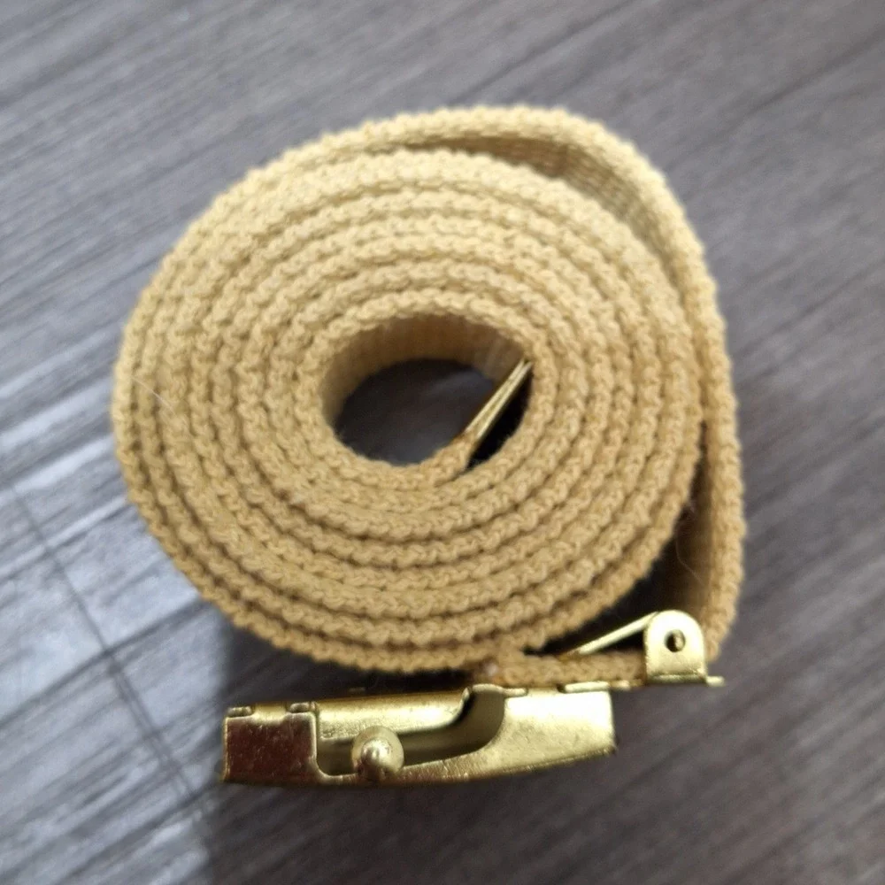 Unbranded vintage military